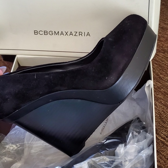 Bcbg never worn wedge - Picture 2 of 2